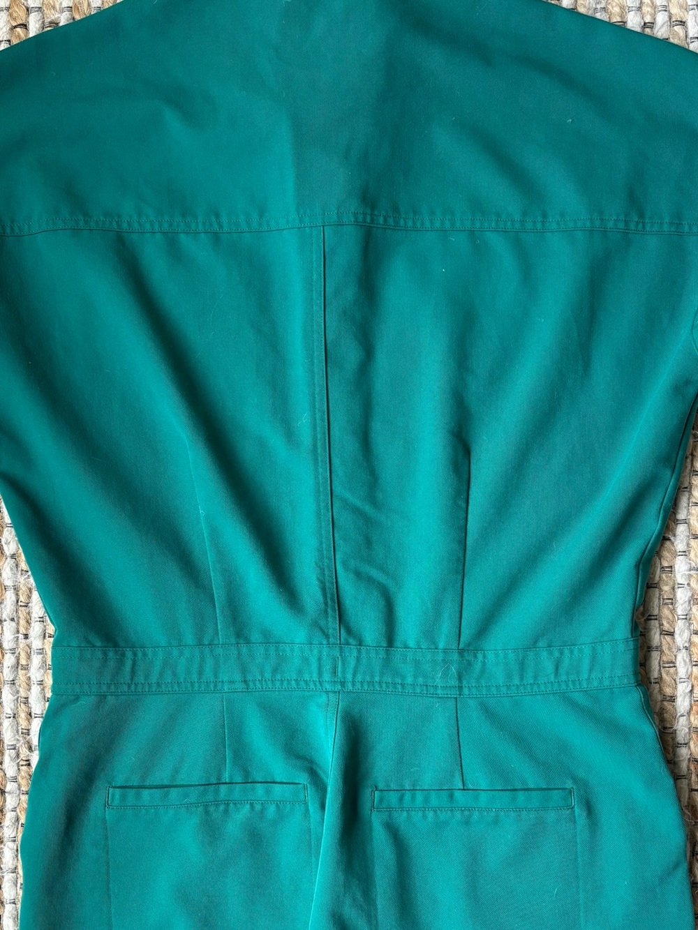 FIGS Rafaela Jogger ScrubJumpsuit Amazon Green Size Medium - Picture 9 of 10